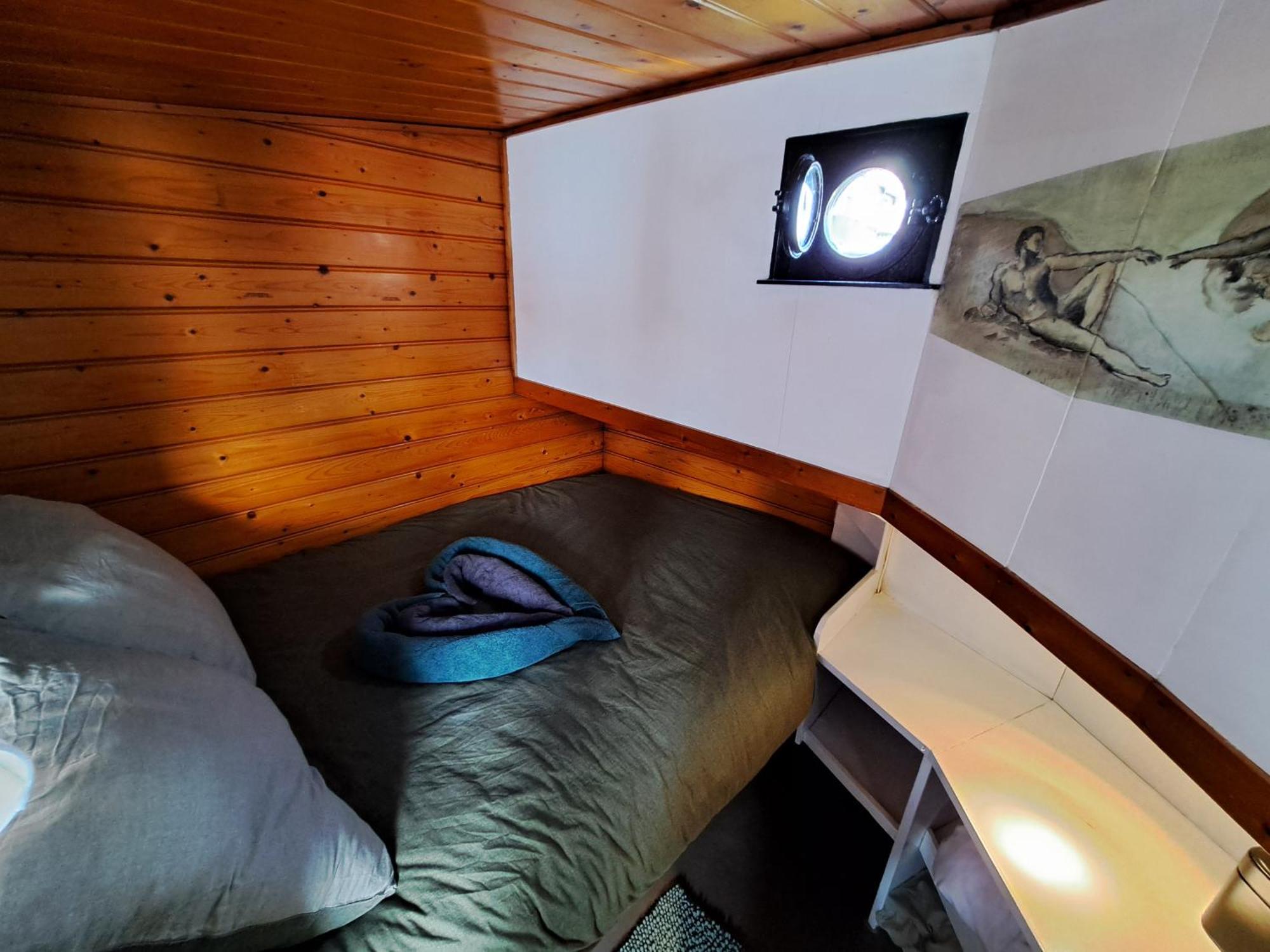 B&B Teddy "Prachtig Authentiek Woonschip Uit 1912, 15 Minuten Van Amsterdam" Wormer Exteriér fotografie