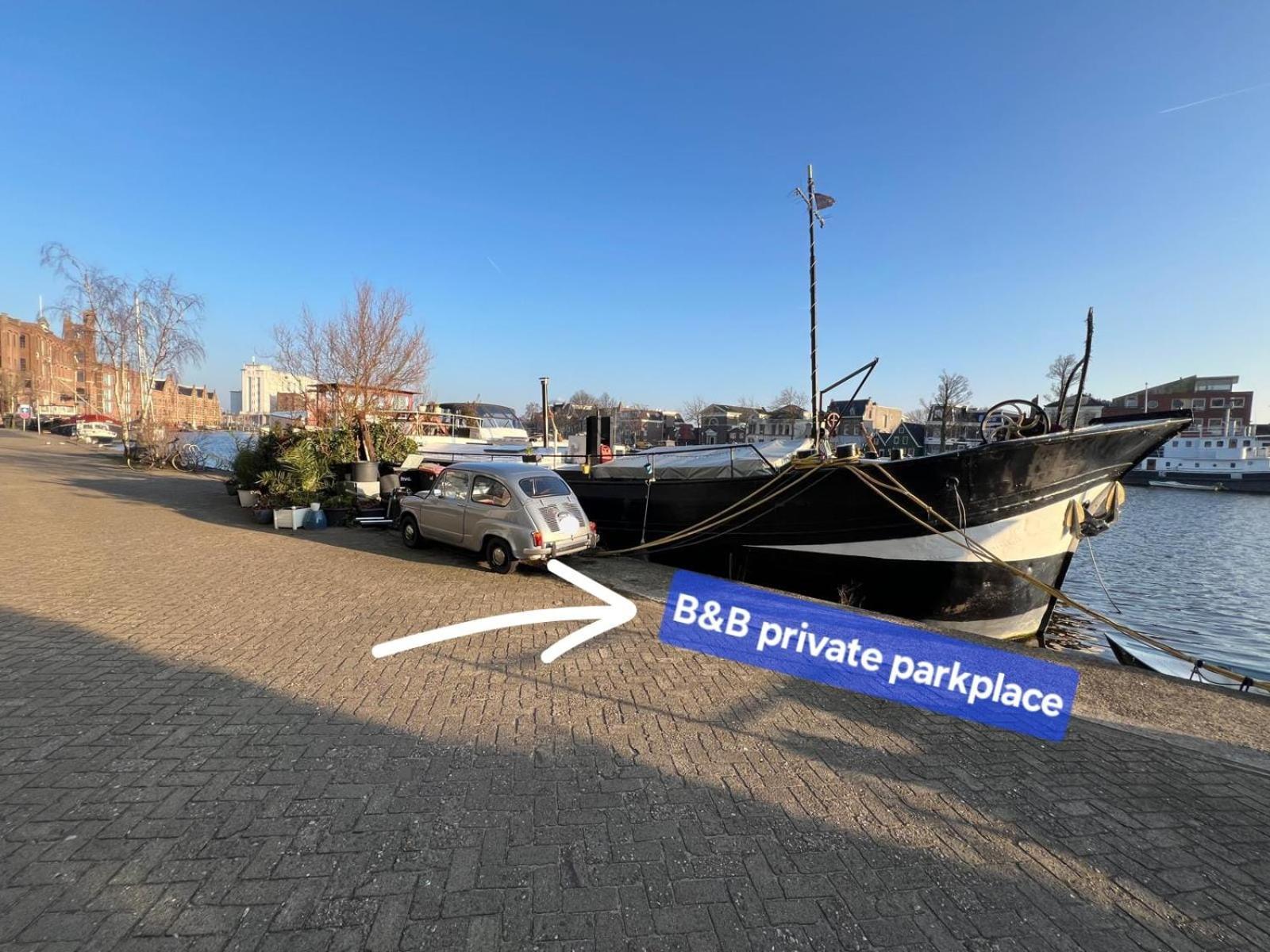 B&B Teddy "Prachtig Authentiek Woonschip Uit 1912, 15 Minuten Van Amsterdam" Wormer Exteriér fotografie